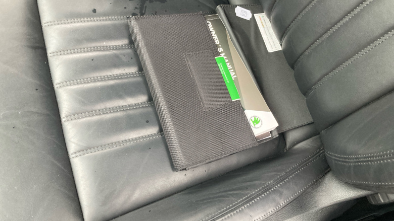 Skoda Superb 1.5 TSI SE L Executive 5dr DSG Petrol Hatchback